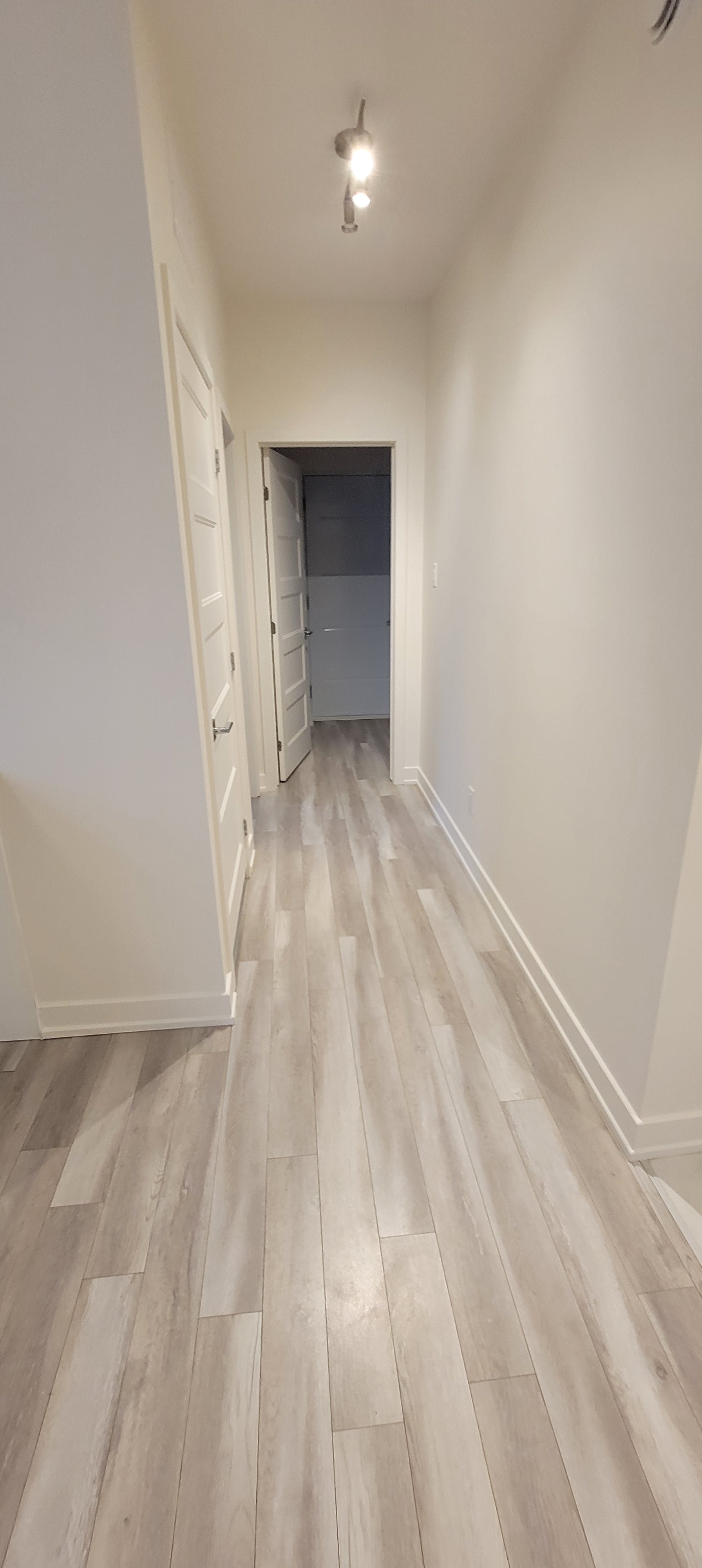 663-201 Plateau, Gatineau, QC J9J 4K5 — photo 2